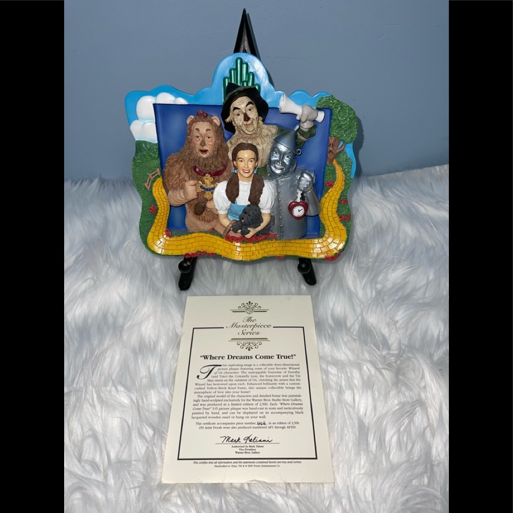 Wizard of Oz. Collectible Warner Bros The masterpiece series.  Dream come true